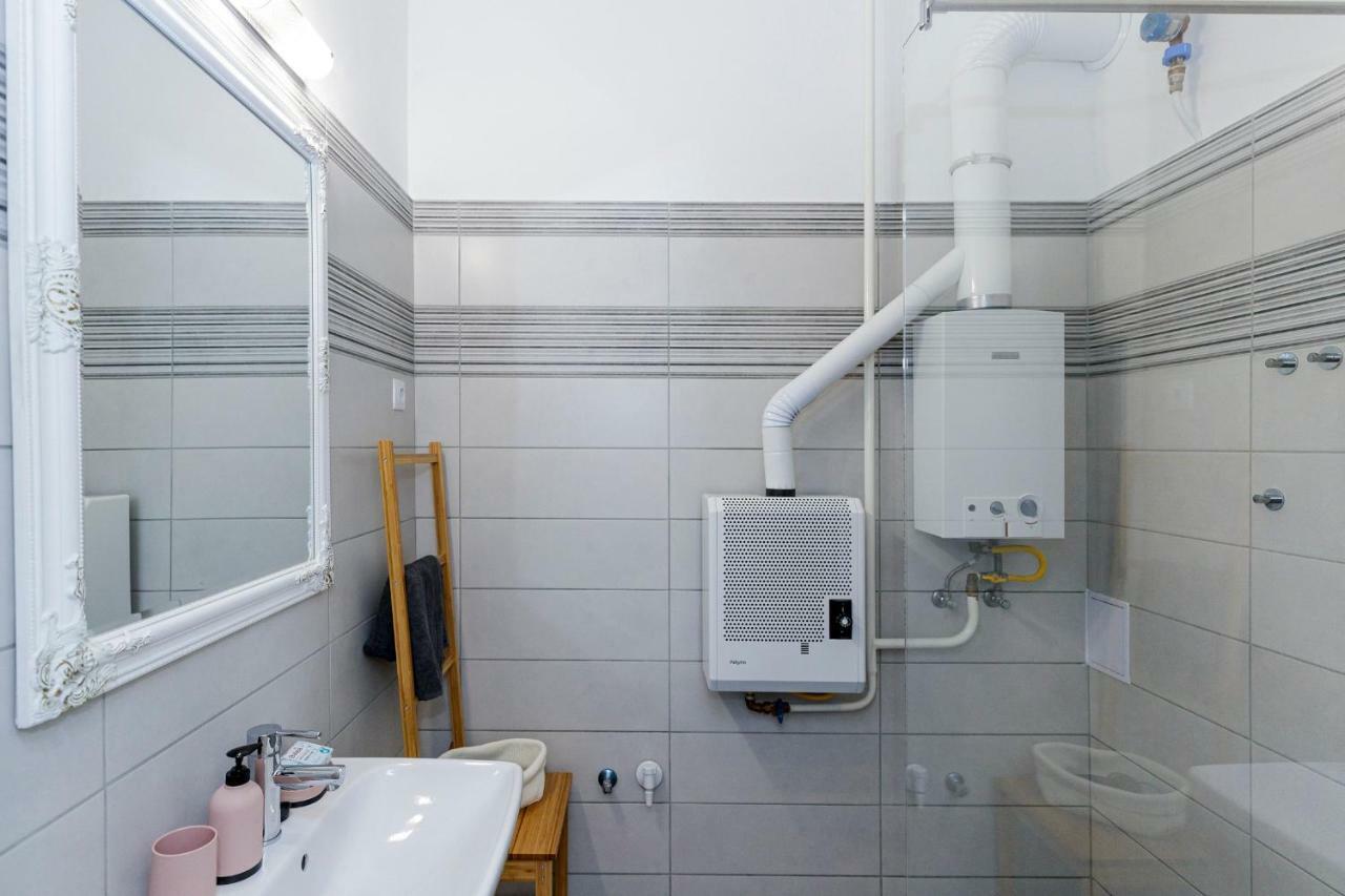 Sophie Apartman Eger Extérieur photo