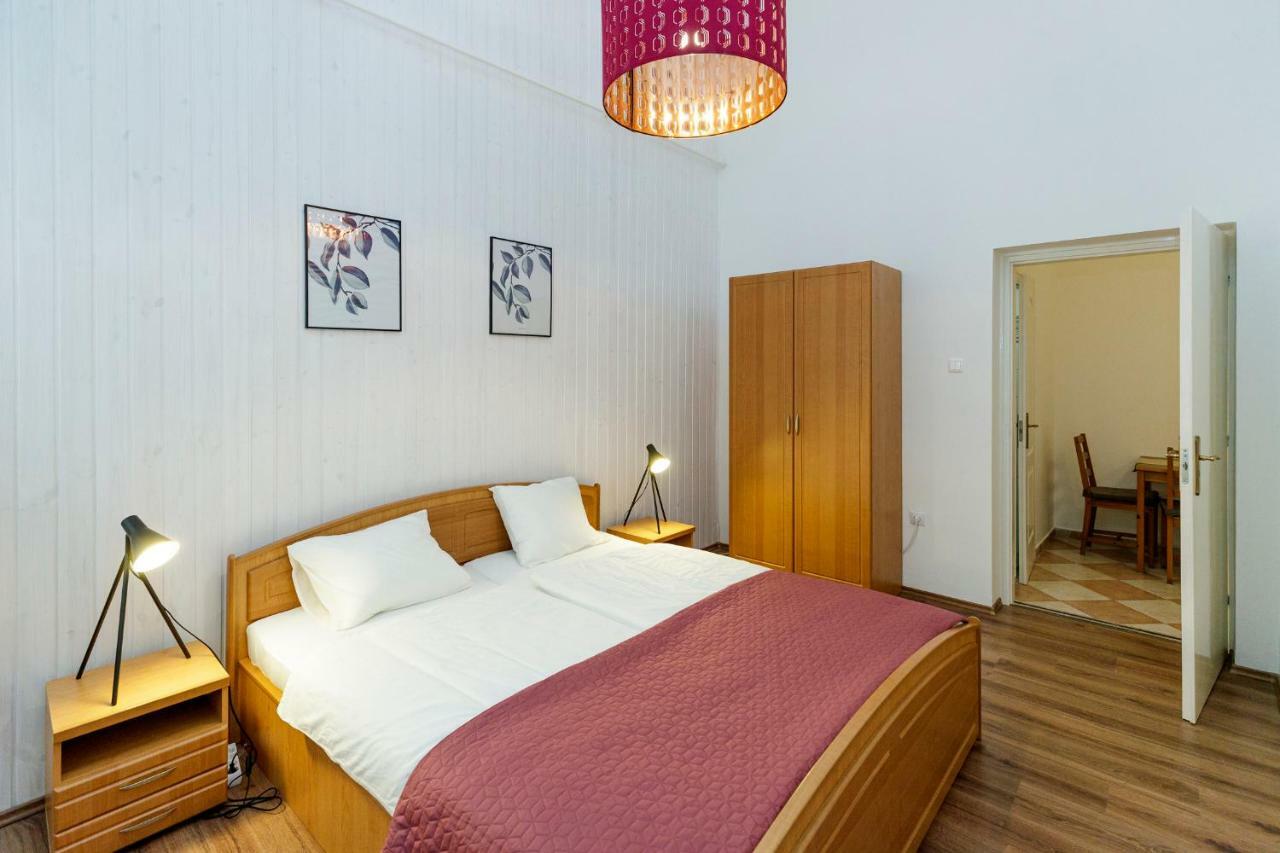 Sophie Apartman Eger Extérieur photo