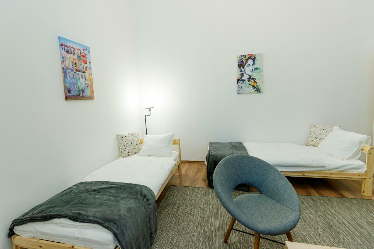 Sophie Apartman Eger Extérieur photo